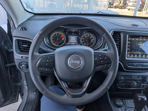 2022 Jeep Cherokee Trailhawk