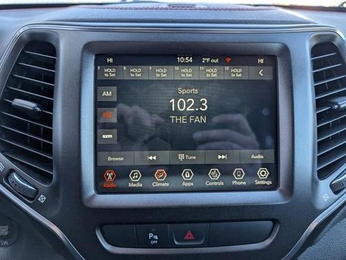 2022 Jeep Cherokee Trailhawk