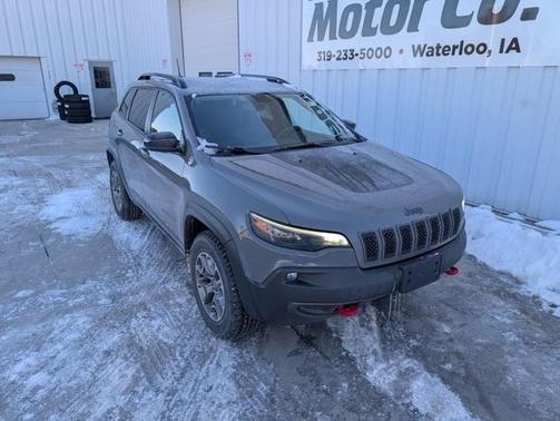 2022 Jeep Cherokee Trailhawk
