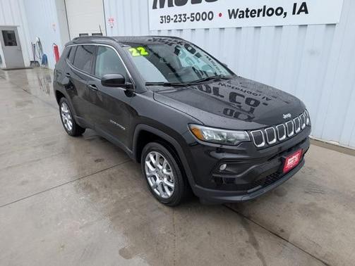 2022 Jeep Compass Latitude Lux