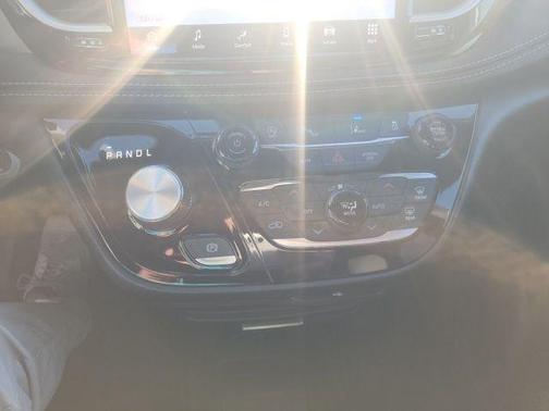 White 2027 Chrysler Pacifica SELECT