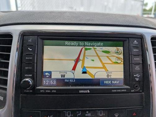 Bronze Star Pearlcoat 2011 Jeep Grand Cherokee Laredo