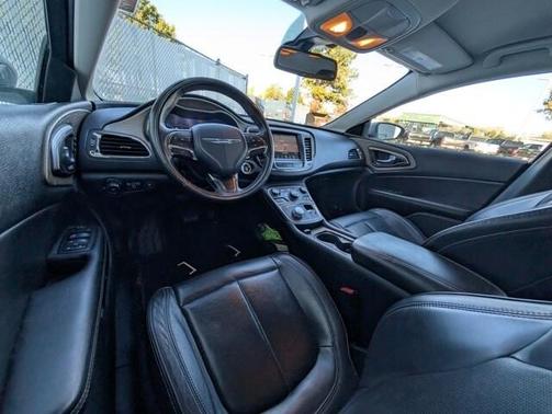 2015 Chrysler 200 C