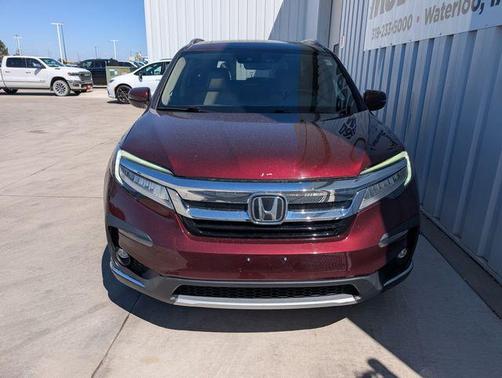Deep Scarlet Pearl 2019 Honda Pilot Touring 8-Passenger