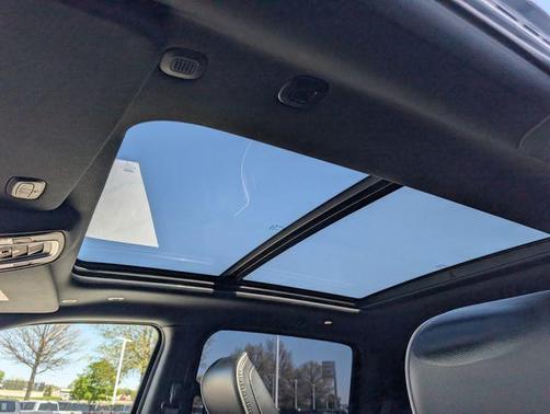 Diamond Black 2025 RAM 1500 Laramie