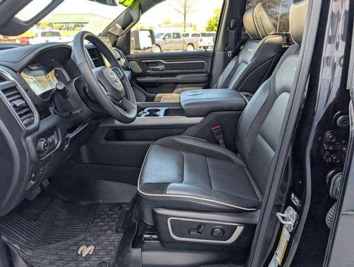 Diamond Black 2025 RAM 1500 Laramie