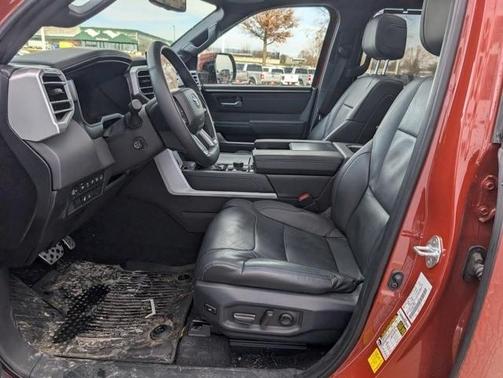 2025 Toyota Tundra Platinum