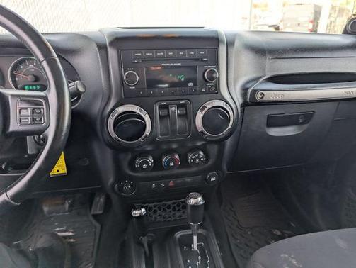 2013 Jeep Wrangler Sport