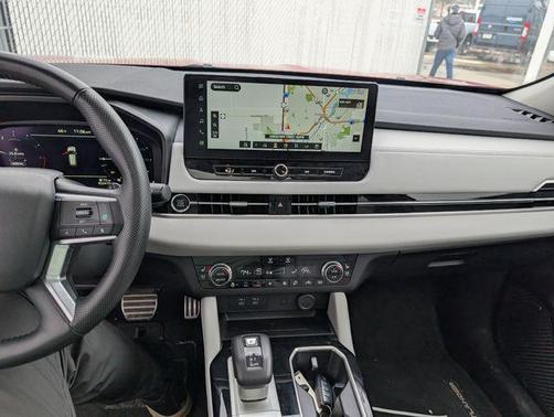 2025 Mitsubishi Outlander SEL