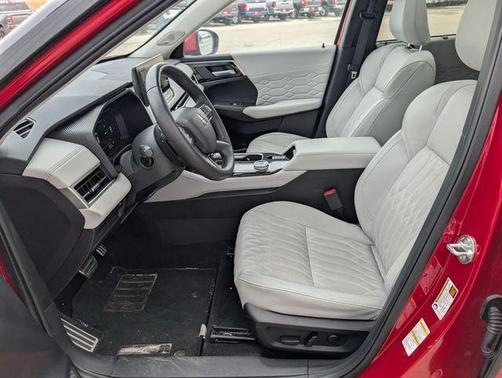 2025 Mitsubishi Outlander SEL