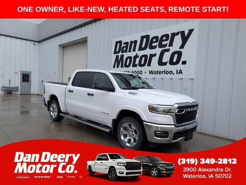 Bright White Clearcoat 2025 RAM 1500 Big Horn/Lone Star