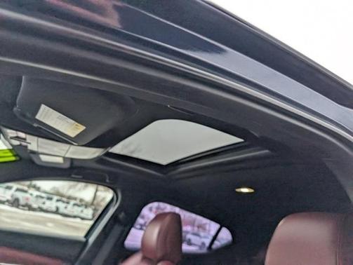 2019 Mazda Mazda3 FWD w/Premium Package