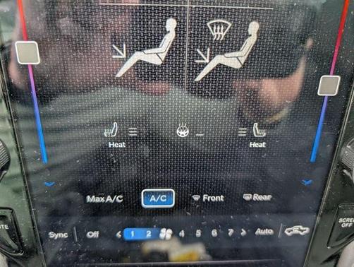 Bright White Clearcoat 2024 RAM 1500 Big Horn/Lone Star