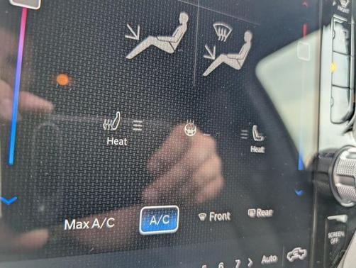 Bright White Clearcoat 2024 RAM 1500 Big Horn/Lone Star