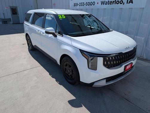 Snow White Pearl 2025 Kia Carnival LXS