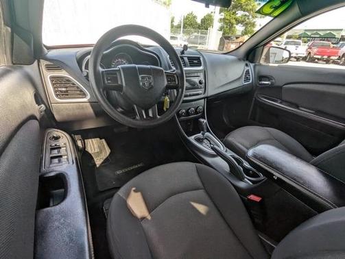 2013 Dodge Avenger SE