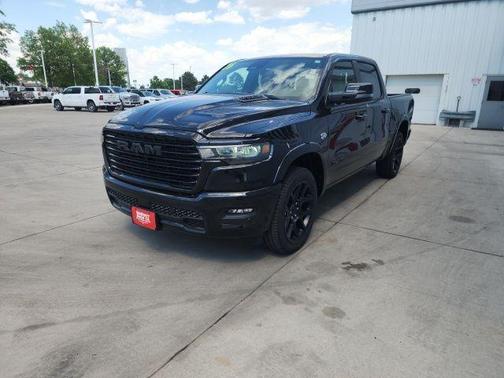 Diamond Black 2026 RAM 1500 Laramie