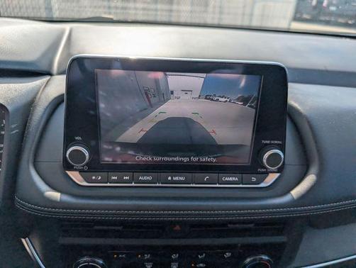 Super Black 2024 Nissan Rogue S