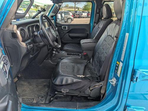 Bikini Pearlcoat 2020 Jeep Wrangler Unlimited Sport