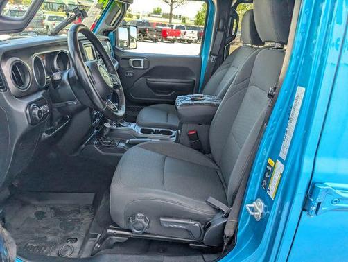 Bikini Pearlcoat 2020 Jeep Wrangler Unlimited Sport