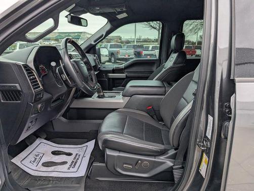 Magnetic 2019 Ford F-150 Raptor