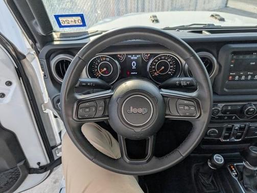 2023 Jeep Gladiator Sport