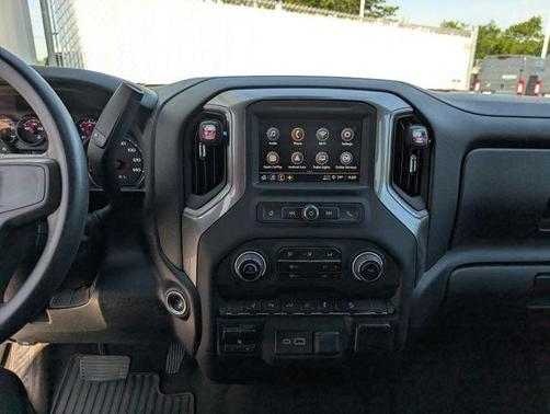Slate Gray Metallic 2024 Chevrolet Silverado 2500 Custom