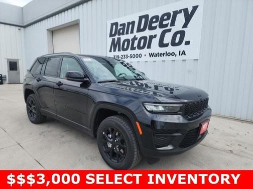 2025 Jeep Grand Cherokee Laredo