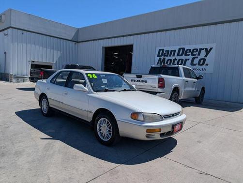 1996 Toyota Camry LE