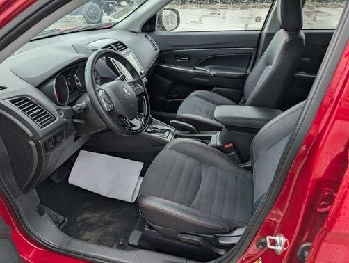 Diamond Red 2025 Mitsubishi Outlander Sport 2.0 ES