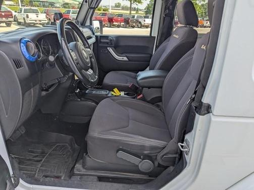 2013 Jeep Wrangler Sahara