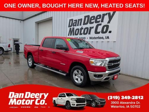 Flame Red Clearcoat 2024 RAM 1500 Big Horn/Lone Star