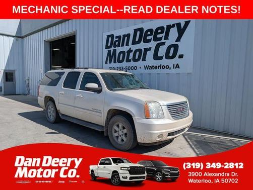 White Diamond Clearcoat 2011 GMC Yukon XL 1500 SLT