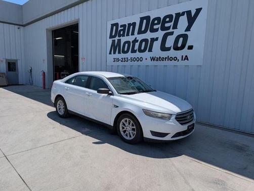 Oxford White 2013 Ford Taurus SE