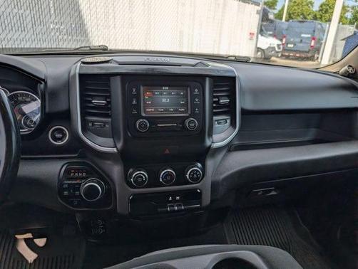 Billet Silver Metallic Clearcoat 2019 RAM 1500 Big Horn