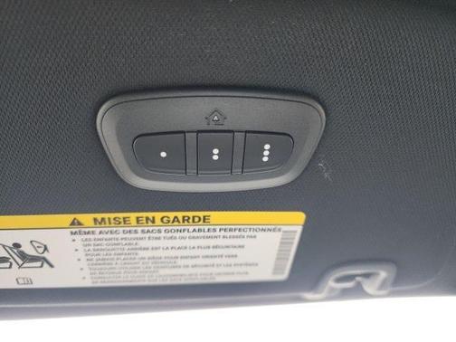 Silver Mist Clearcoat 2026 Chrysler Pacifica Select