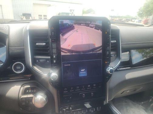Diamond Black 2026 RAM 1500 Laramie