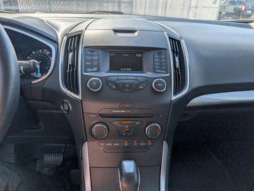 White Gold 2018 Ford Edge SEL