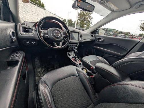 Granite Crystal Clearcoat Metallic 2020 Jeep Compass Trailhawk