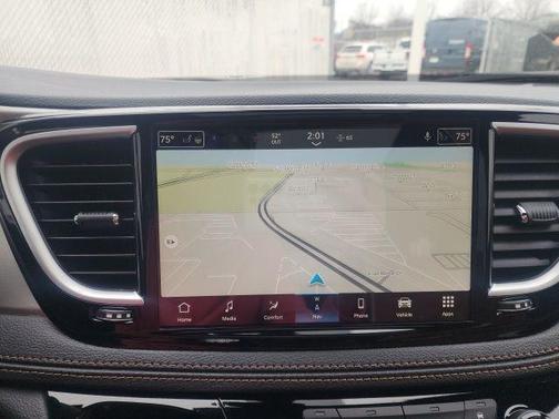 2026 Chrysler Pacifica Pinnacle