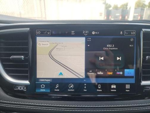 2026 Chrysler Pacifica Limited