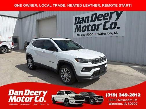 Bright White Clearcoat 2024 Jeep Compass Latitude Lux