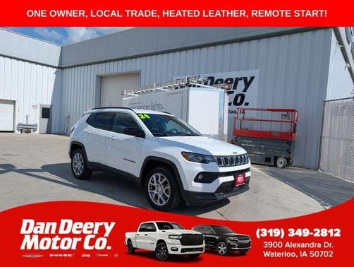 Bright White Clearcoat 2024 Jeep Compass Latitude Lux