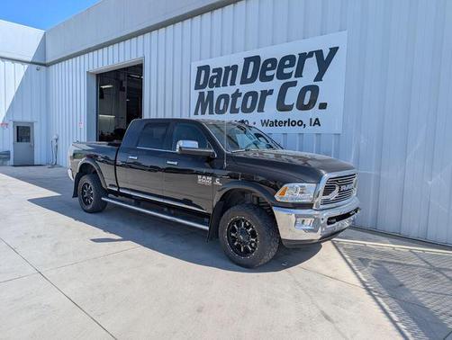Brilliant Black Crystal Pearlcoat 2017 RAM 3500 Longhorn