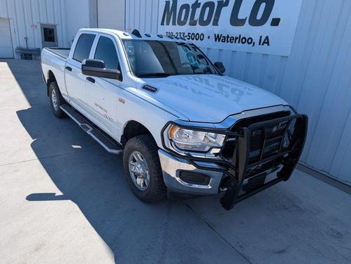 Bright White Clearcoat 2022 RAM 2500 Tradesman