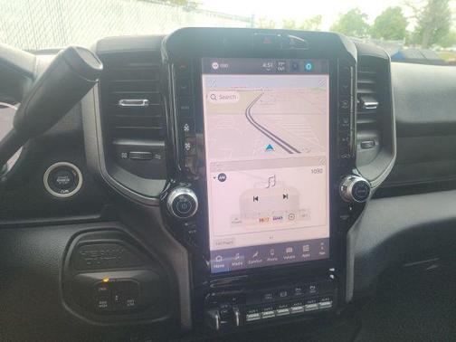Diamond Black 2026 RAM 2500 Tradesman