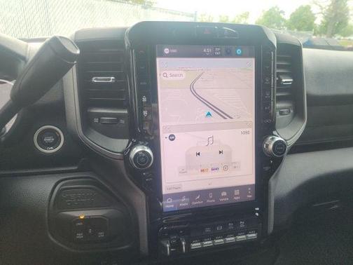 Diamond Black 2026 RAM 2500 Tradesman