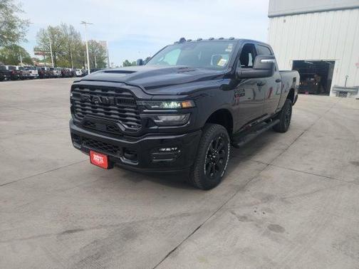 Diamond Black 2026 RAM 2500 Tradesman
