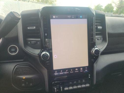 Diamond Black 2026 RAM 2500 Tradesman