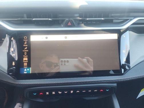 Diamond Black 2026 Jeep Cherokee LAREDO/LIMITED